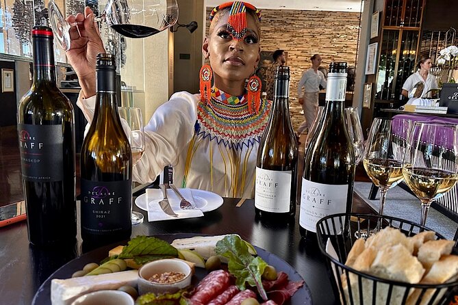 Stellenbosch & Franschhoek 20 Wine Tasting + Lunch Shared Tour - Four estates, twenty pours, and one very full day