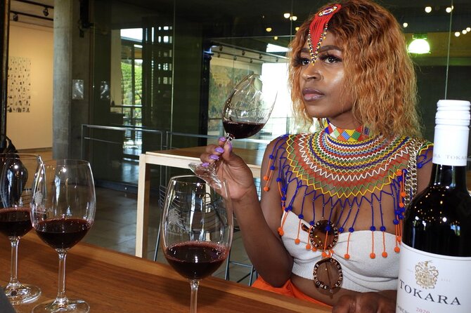 Stellenbosch & Franschhoek 20 Wine Tasting + Lunch Shared Tour - Fairview puts cheese beside the wine