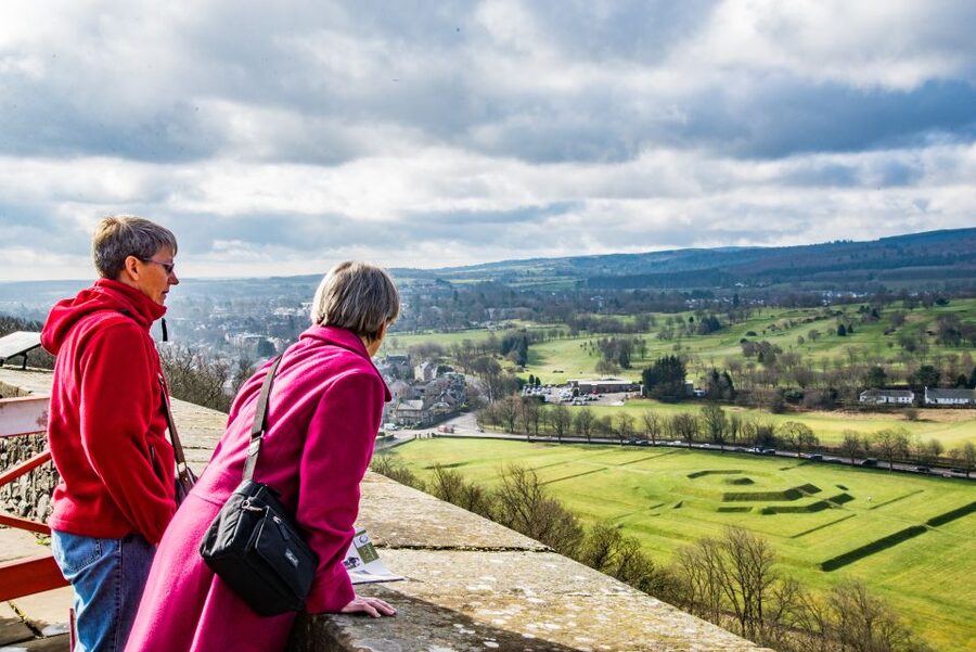 Stirling Castle, Highland Lochs & Whisky Tour from Edinburgh - Glengoyne Distillery and a 10-year-old single malt