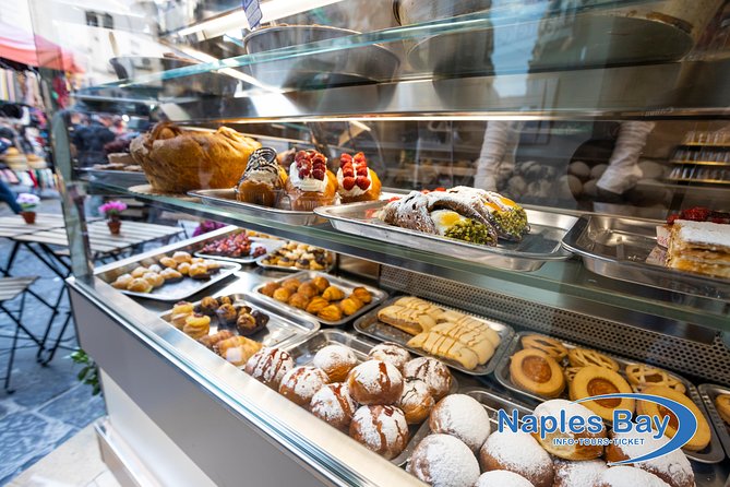 Street food in Naples with 6 Stops and Limoncello - Stop 1: Spritz at Caffe Aragonese