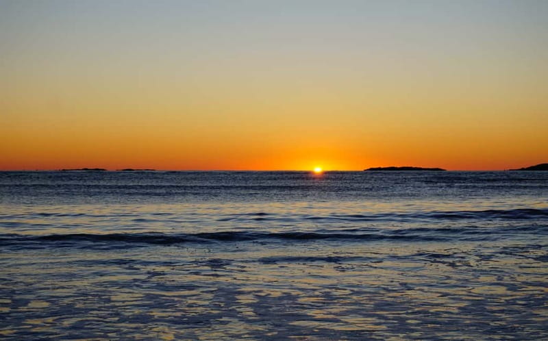 Sunny Beach: Sunset Catamaran Cruise with Dinner & Prosecco - Sailing around Old Nessebar before sunset