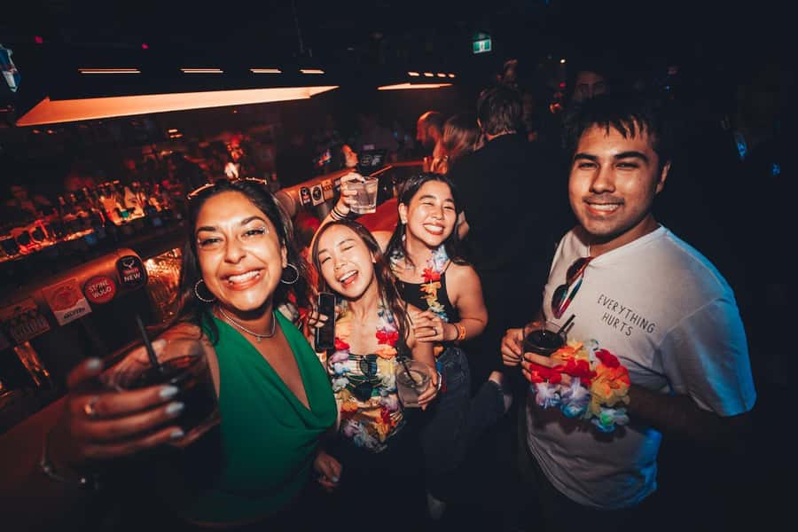 Sydney: Big Night Out Pub Crawl with Local Party Hosts - 3 Wise Monkeys and the first change of scene