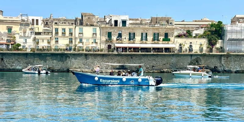 Syracuse: Ortigia Island & Sea Cave Boat Tour with Prosecco - Ortigia from the Alfeo waterfront