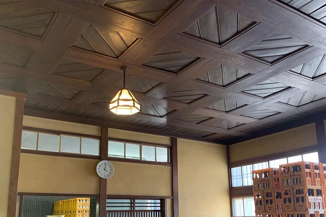 Takayama: Authentic Sake Tasting at a Historic Brewery - Five cups, five different impressions