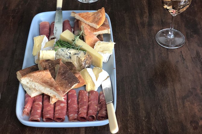 Tamar Valley Wine Tour with Lunch - The social side of a small-group wine day