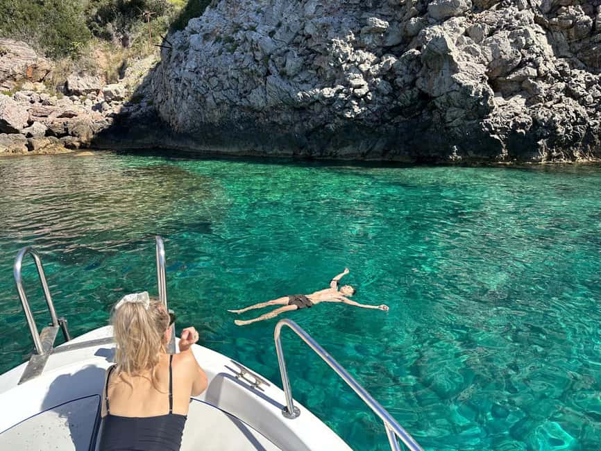 Taormina: Boat Tour with Sicilian Wine Tasting - Starting at Spisone beach