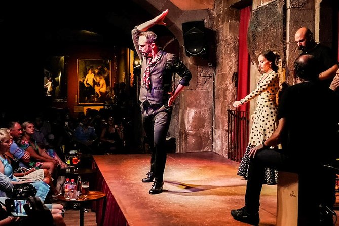 Tapas, Wine and Flamenco Private Tour in Barcelona - Tapas, cava, and wine in the Born quarter