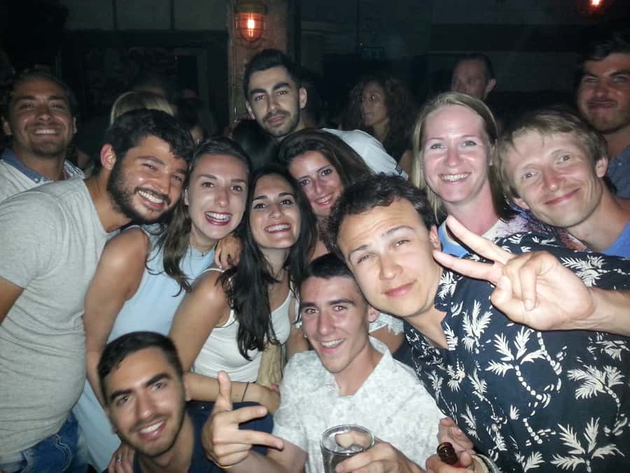 Tel Aviv: Pub Crawl with 4 Stops and Free Shots - Stop two: a change of music and setting
