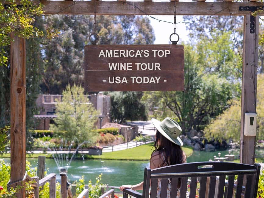 Temecula: 3-Winery Tour with Tastings and Lunch - Three Temecula wineries without the driving