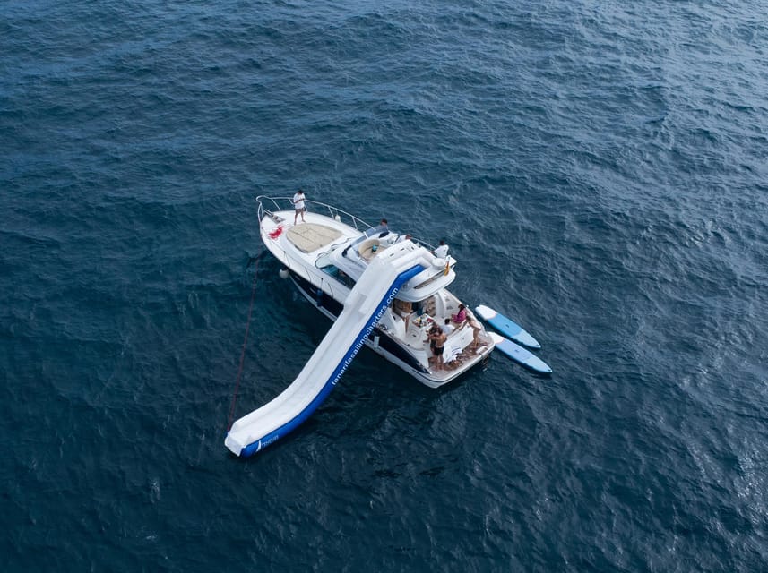 Tenerife: Shared Yacht Cruise with Champagne and Tapas - Why the small boat makes such a difference