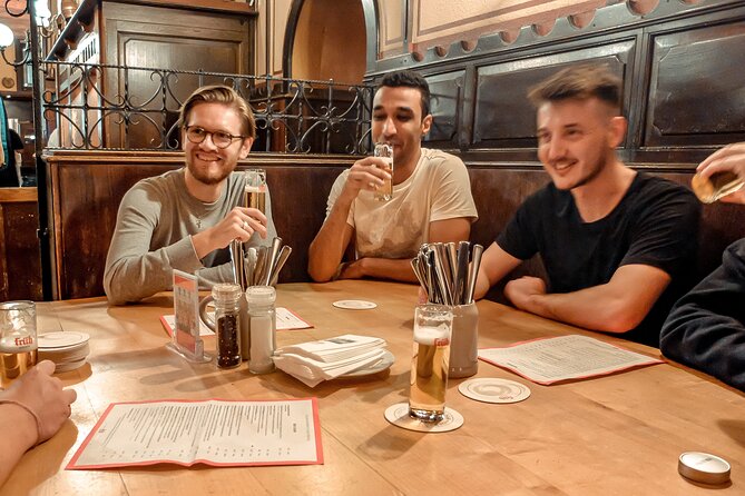 The Legendary Kölsch Brewery Tour - What the guides add to the experience