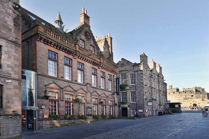 The Scotch Whisky Experience Guided Whisky Tour - An Introduction to Whisky - Starting at 354 Castlehill beside Edinburgh Castle
