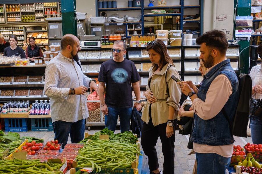 Thessaloniki: Food Tastings and Drinks tour with a Chef - At a glance