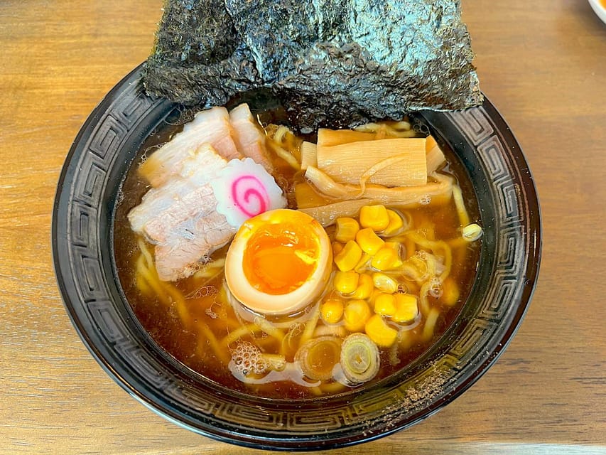Tokyo: Sushi and Ramen Cooking Class with Sake Pairing Set - Shaping nigiri sushi by hand