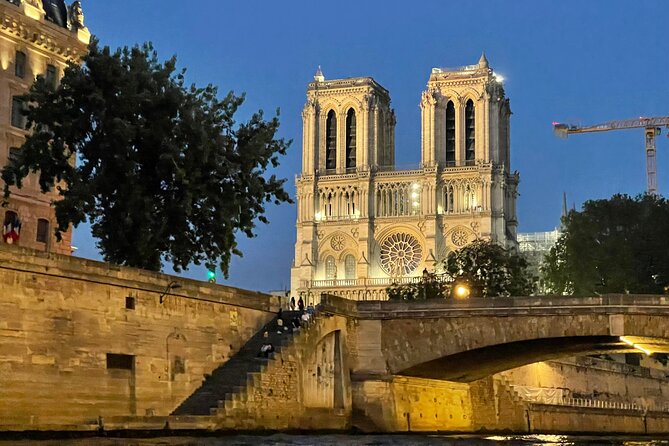 Top Private Cruises in Paris with French Champagne and surprises - Drinks, treats, music, and the personal touches