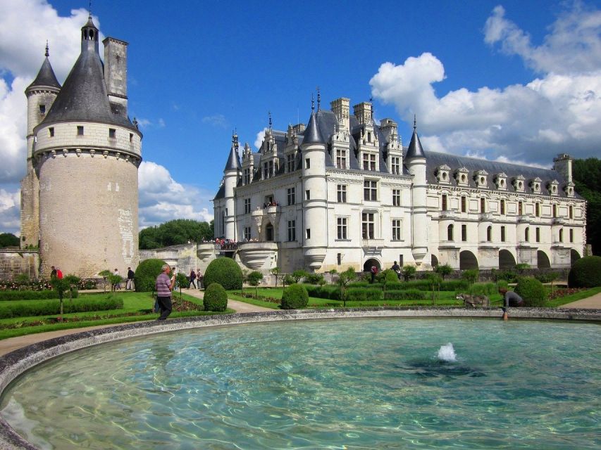 Tours/Amboise: Chambord, Chenonceau Day Trip & Wine Tasting - Should you book it?
