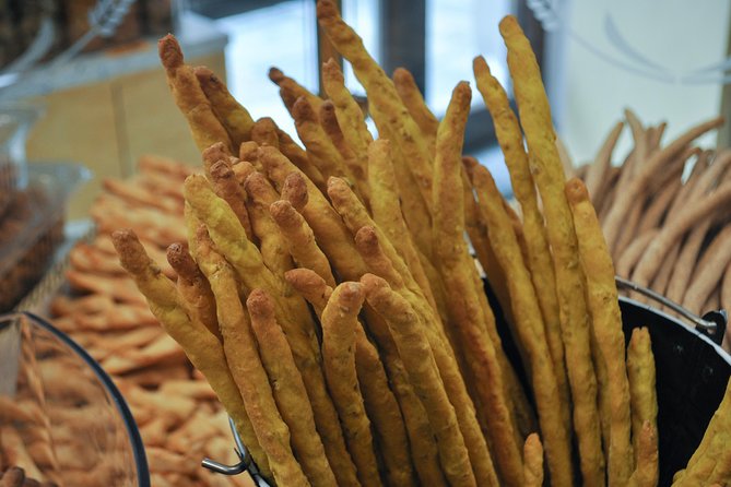 Turin Gourmet Tour: A Premium Tasting Experience by Do Eat Better - Merenda sinoira, vitello tonnato, and Turin’s savory side