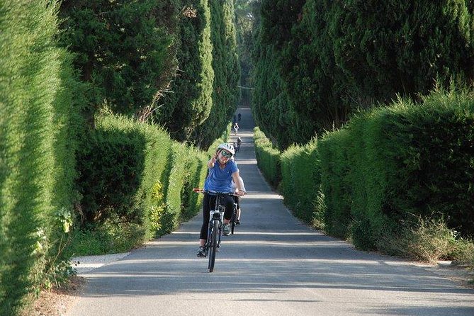 Tuscany Bike Tours Through the Chianti Hills with Wine Tasting - Leaving Florence for the Chianti hills