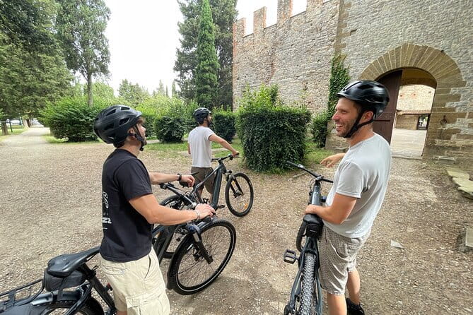 Tuscany Day Trip from Florence: Siena, San Gimignano, Pisa and Lunch at a Winery - The price makes sense if you want a sampler day