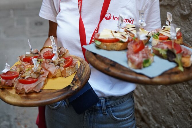 Venice Like a Local: Food, Wine & Spritz Tour with Traghetto Ride - Cannaregio, Strada Nova, and local life