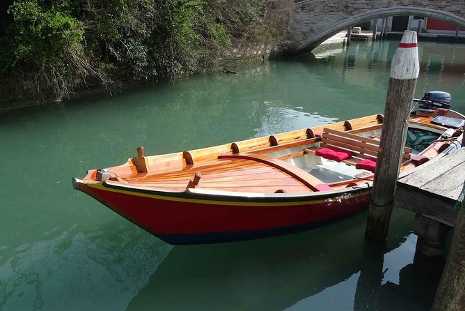 Venice Sunset Cruise by Typical Venetian Boat with Prosecco - Lido, San Lazzaro, and the outer islands