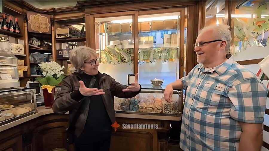 Venice: Sunset Walking Tour with Food and Wine Tastings - What the walking is really like