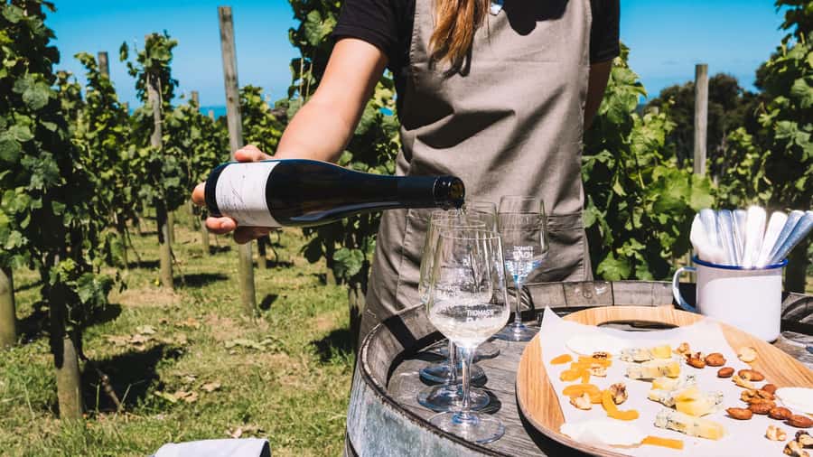 Waiheke Island Gourmet Food and Wine Tour with Lunch - What the $188 price really covers