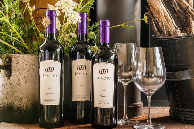 Waiheke island Wine Tours - PREMIUM wine tasting MAX 11 clients ! - Commentary, comfort, and the human side of the tour