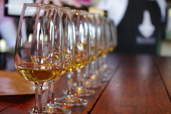 Waiheke island Wine Tours - PREMIUM wine tasting MAX 11 clients ! - What the $155.14 price really covers