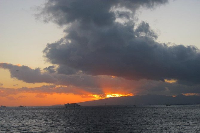Waikiki Signature Sunset Catamaran Sail - Shuttle Pickup and Getting to the Pier