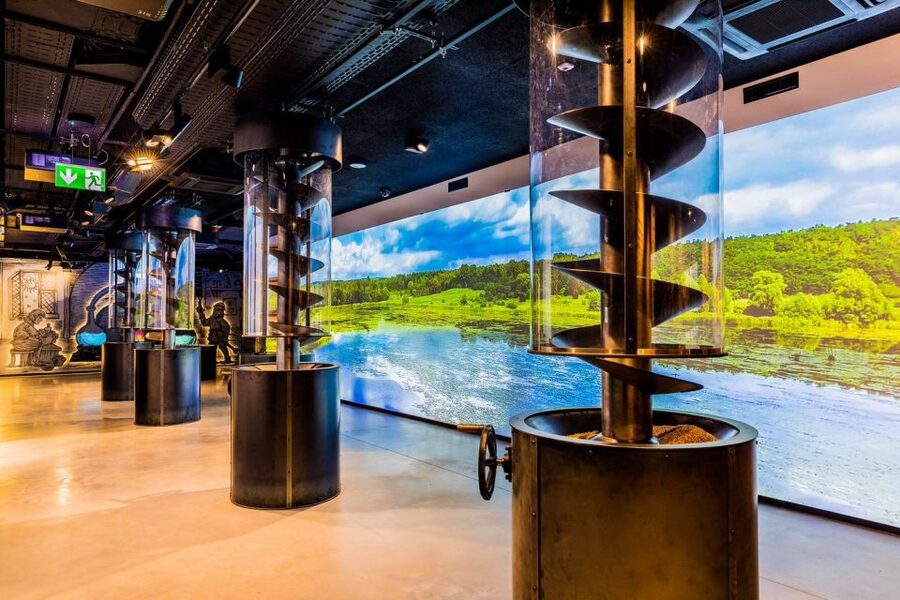 Warsaw: Polish Vodka Museum Tour with Tasting - Four galleries that keep the tour moving