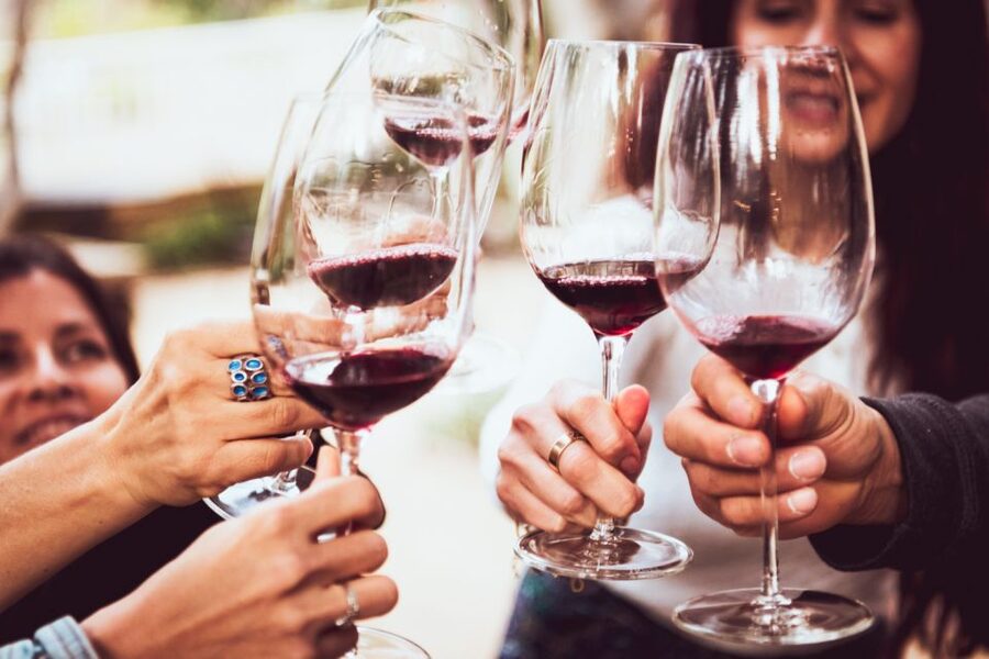 Willamette Valley Wine Tour - Three wineries, three chances to compare