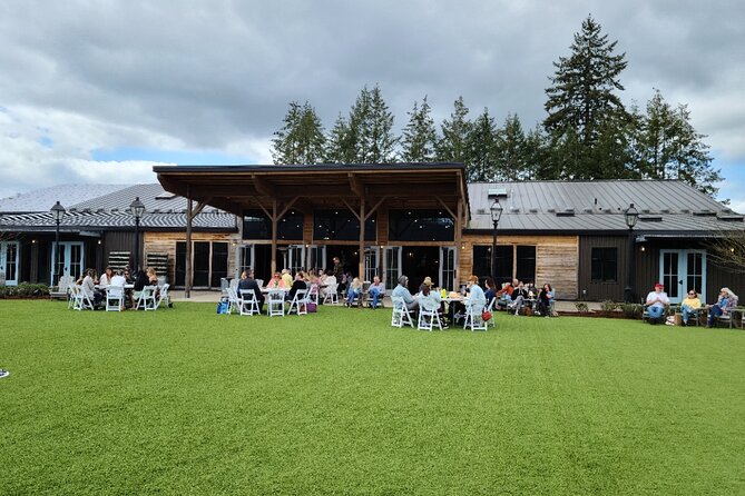 Willamette Valley Wine Tour with Lunch - Lunch at a winery, not just a snack break