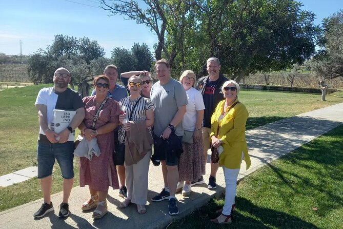 Wine Lovers: Winery Tour w/ Tasting & Tapas (Albufeira/Vilamoura) - Who will enjoy this Albufeira wine outing