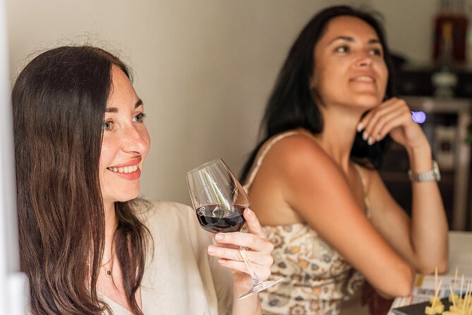 Wine Tasting Class: Tour de France in Nice City Centre - A beginner-friendly lesson with room for serious wine fans