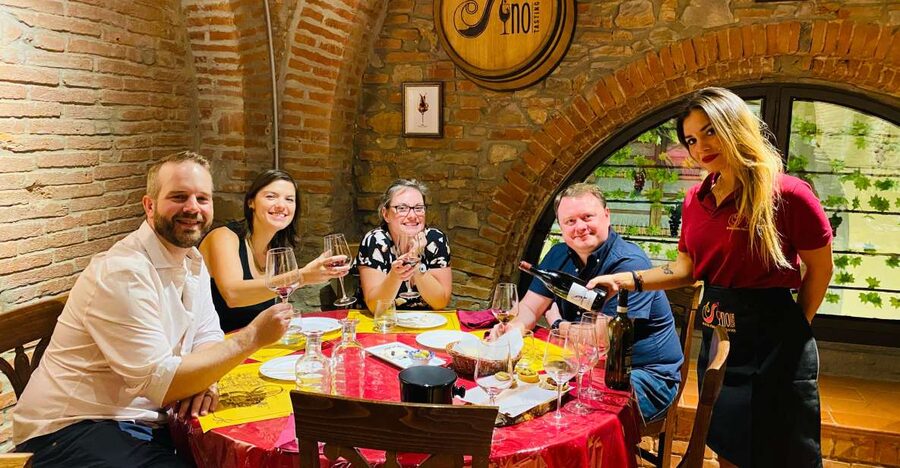 Wine Tasting Experience with Three Types of Tuscan Wine - A Tuscan wine lesson without leaving Florence