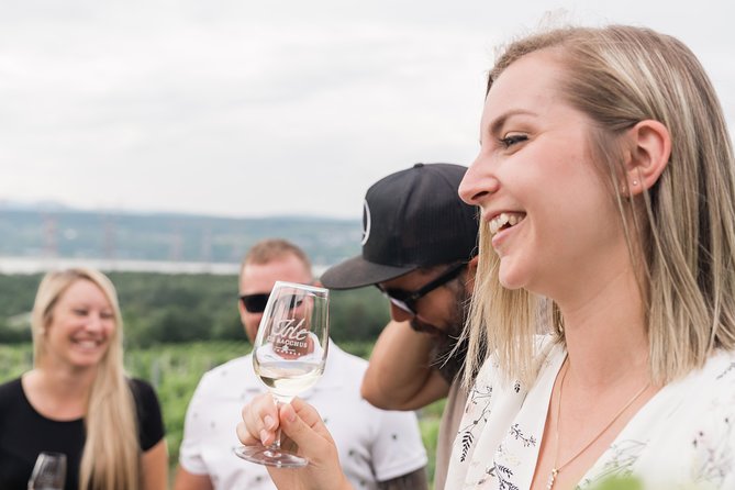 Wine Tasting on Ile d'Orleans - Timing advice for fall and cruise days