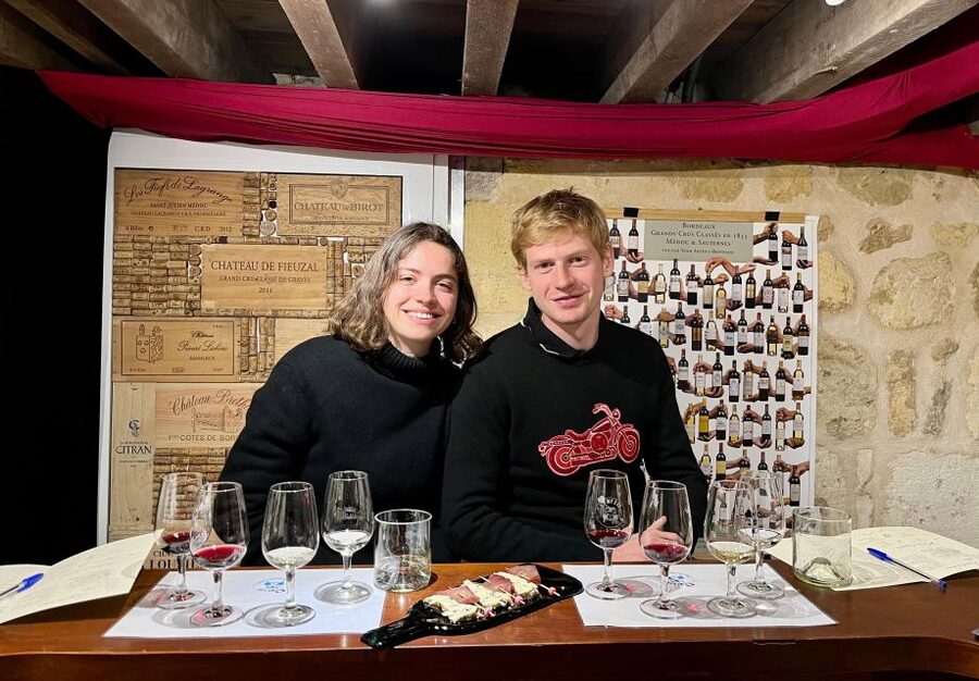 Workshop Bordeaux wine tasting: 4 reds & charcuterie pairing - Four red wines, one useful lesson at a time